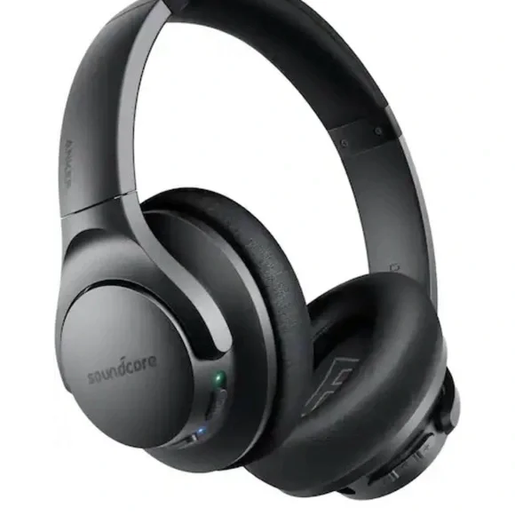 Anker Soundcore Over-Ear Headphones in Black - Picture 11 of 14